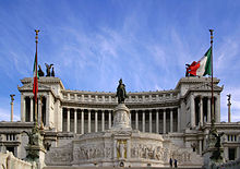 220px-Monumento_Vittorio_Emanuele_II_Rom